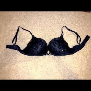 Black Victoria’s Secret Super Push-up